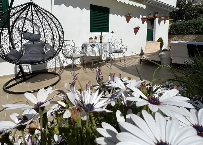 Queen Hvar Luxury Apartment Jacuzzi & Bikes Apartamento Hvar Town