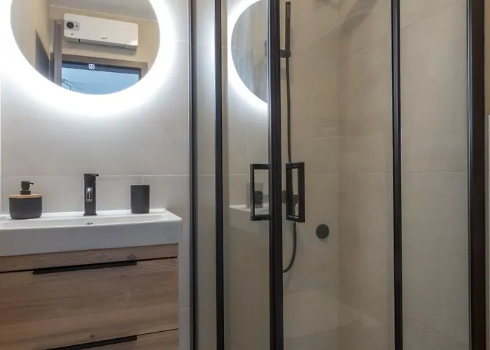 Apartamento Queen Hvar Luxury Apartment Jacuzzi & Bikes *